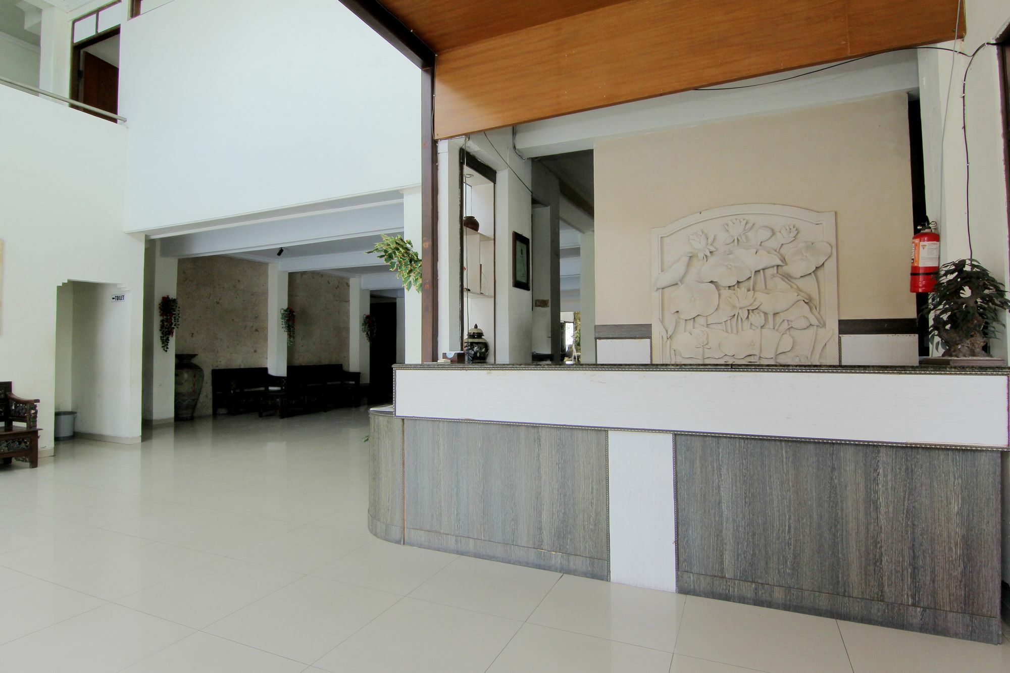 OYO 1683 Hotel Musafira Syariah Yogyakarta Bagian luar foto
